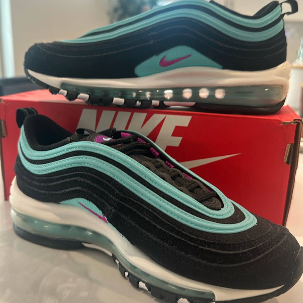 Nike Air Max 97 Gs Brand New 6y